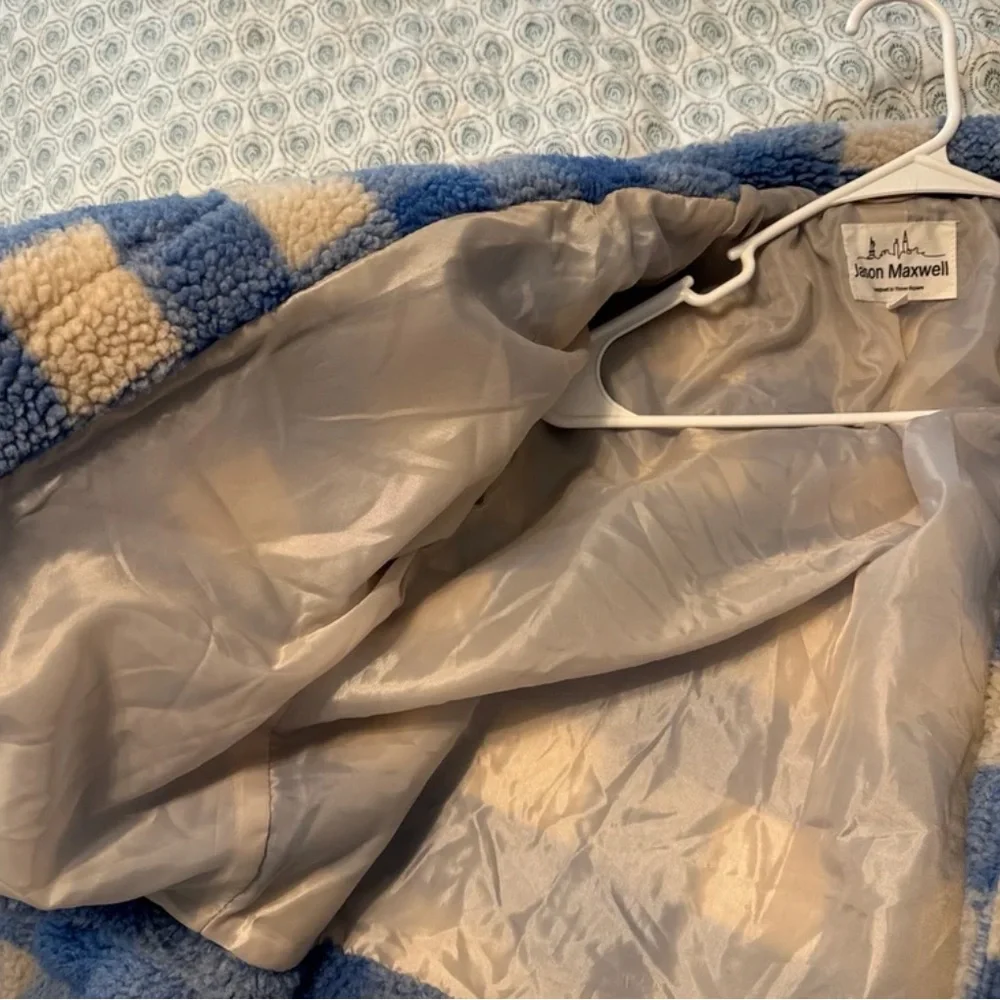 Jacket - Picture 6 of 6